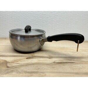 Vtg Solid Aluminum Ware Ever 1.5 Qt Saucepan Casserole With Lid Made In USA